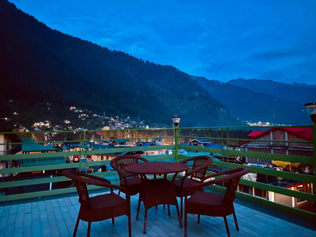 Winterline Resort Near Mall Road Manali - Centrally Heated & Air Cooled ภายนอก รูปภาพ